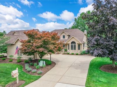 2137 Waters Edge Dr
