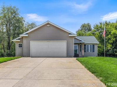 4563 Red Bud Ct S