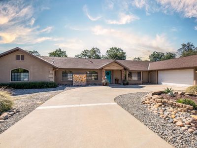 42404 John Muir Dr