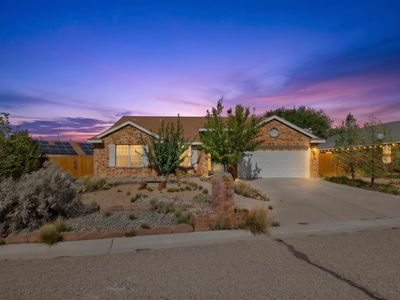 19 Pinon Ave