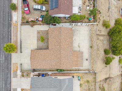 656 Flora Dr