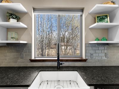 239 Forest Edge Trl
