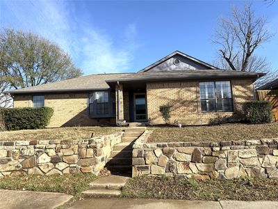 652 Harrison Dr