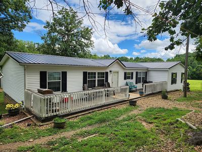 550 Oakland Dr