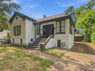 867 Maple Dr