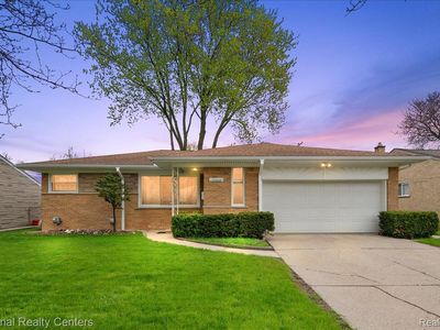 27828 Santa Ana Dr