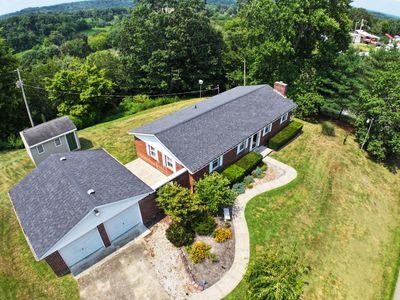 670 Racetrack Rd