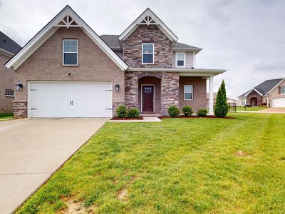 5645 Belmont Dr