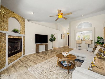 15207 E SHOOT OUT Plaza