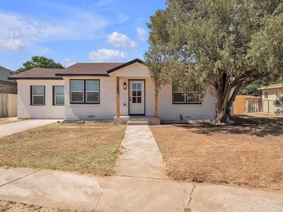 1103 Magnolia Ave
