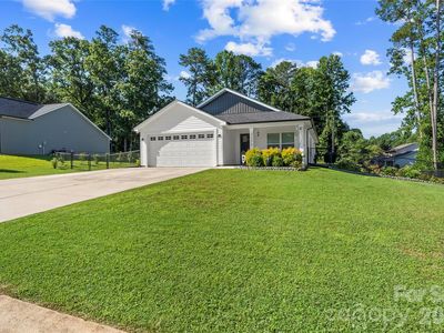 Property at 3155 Riber Ln, Claremont, NC
