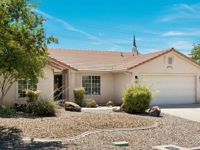 1204 Willow Dr