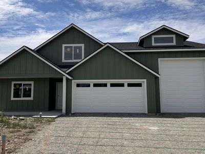 1617 N Garvin Ct