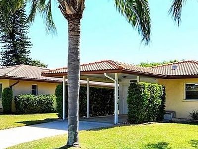 6422 Bowdoin Pl #6422