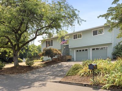 Property at 192 NW Canyon Dr, Dundee, OR