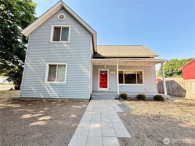 414 S 4th St.