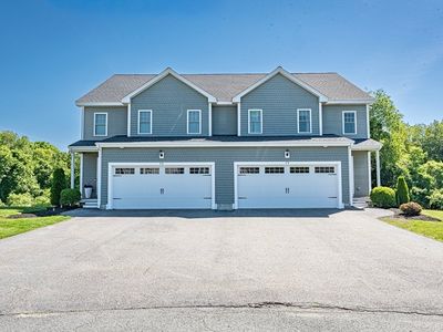 77 Riverside Dr #77