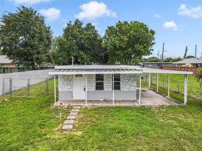 523 N 60th Way