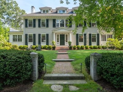 32 Arlington Rd