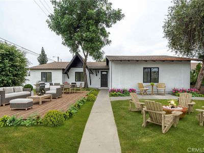 104 W Orangewood Ave