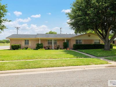 2420 E Adams Ave