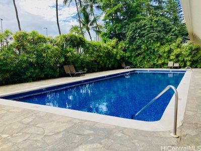 500 University Ave APT 2202