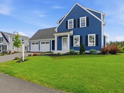 9 Blossom Dr