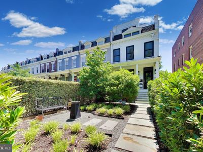 715 K St NE #1