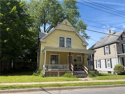11 Huntington Ave