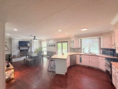 2580 E Country Oaks Dr #202
