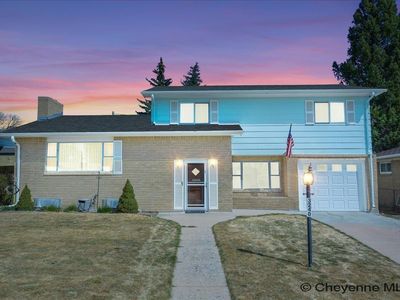 3240 Fir Dr