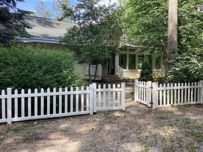 9670 S County Line Rd