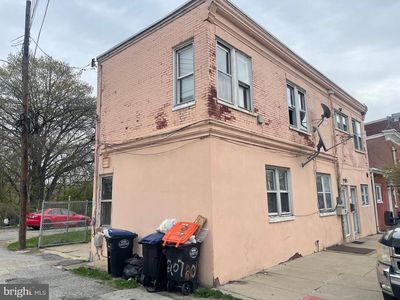 207 Highland Ave