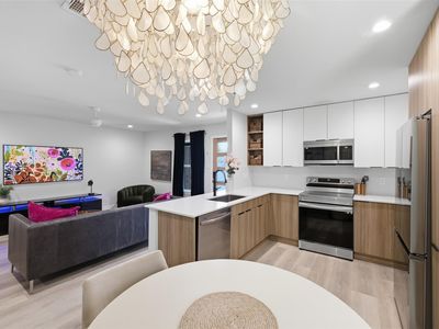 5304 Saint Georges Grn APT A