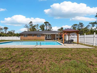 404 Glenridge Rd
