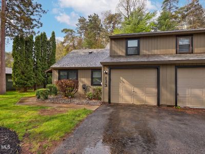 113 Arrow Wood Place