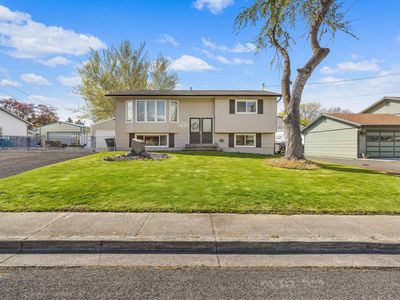 1934 Powers Ave