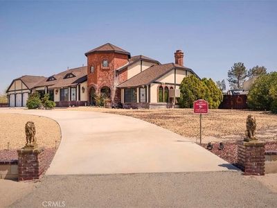 13889 Olathe Rd