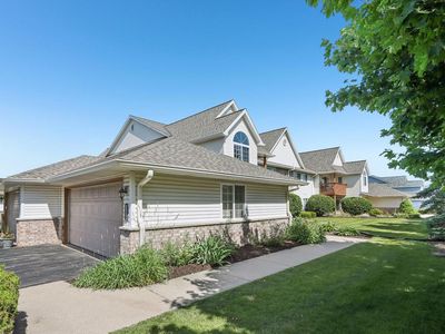 2205 North University DRIVE #5