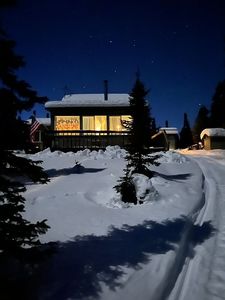 10 Lake Louise Rd