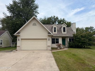 620 Favony Ave
