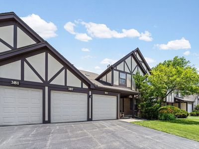 387 Elizabeth Dr #D