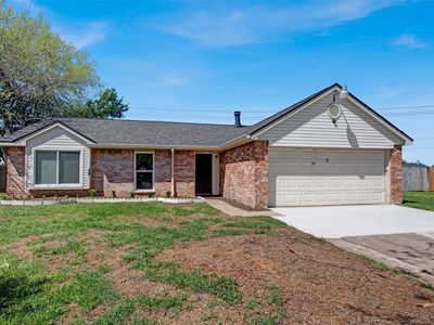 2302 Doverglen Dr