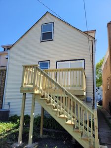 1324 East Ave