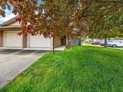 Property at 2122 Creek Dr, Ashland, OR
