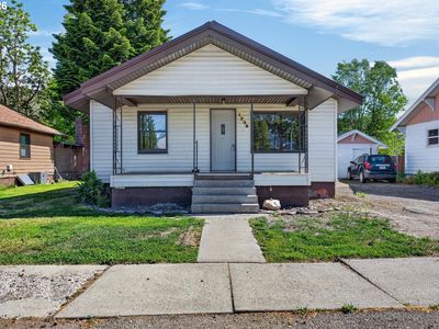 1235 Valley Ave