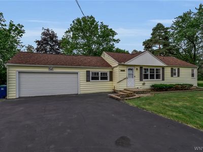 4906 Meyer Rd