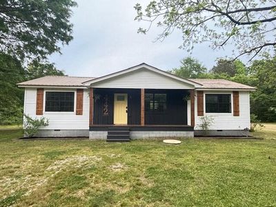 442 Warner Ave
