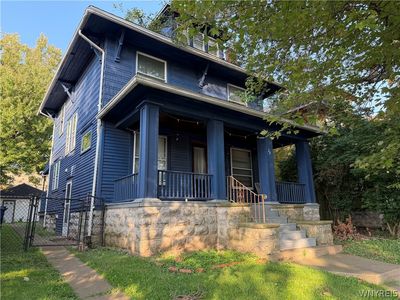 26 Winspear Ave