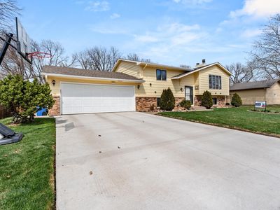 710 Sharpe Dr
